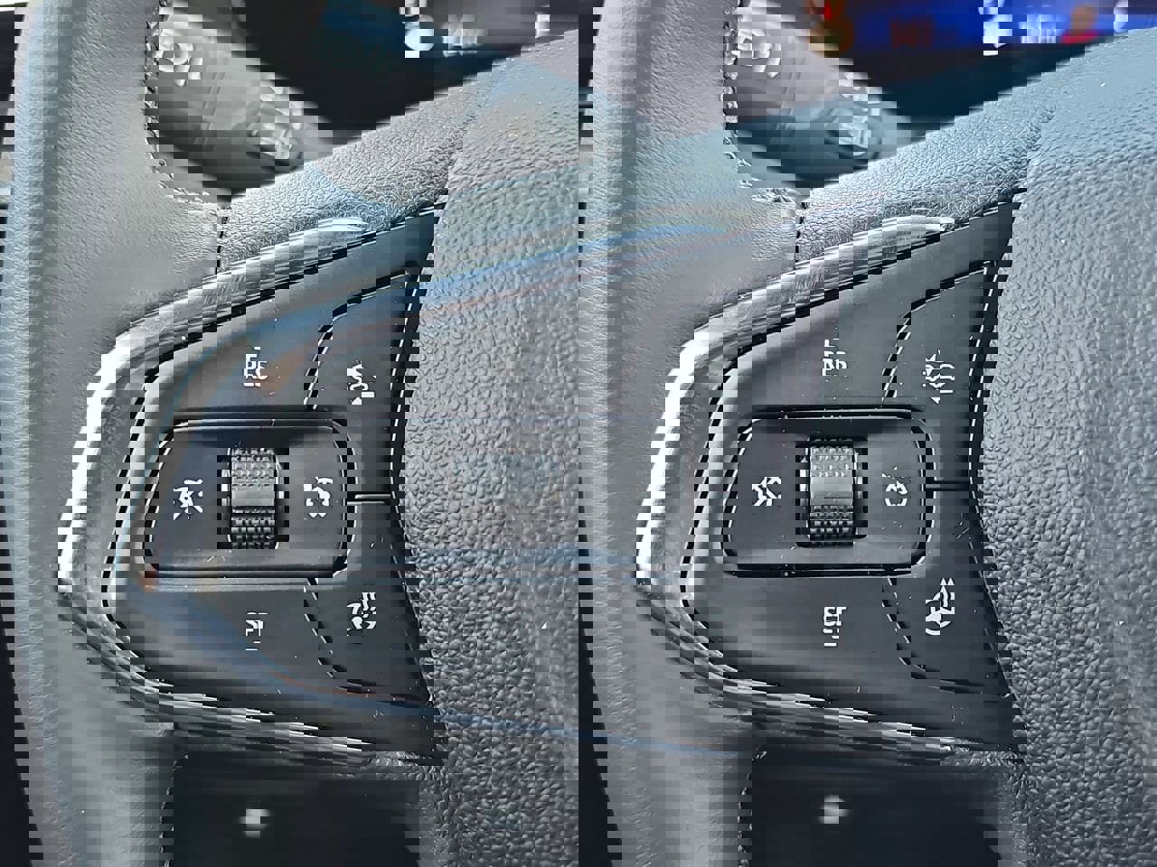 New 2025 Chevrolet TrailBlazer ACTIV w/ Convenience Package image 17