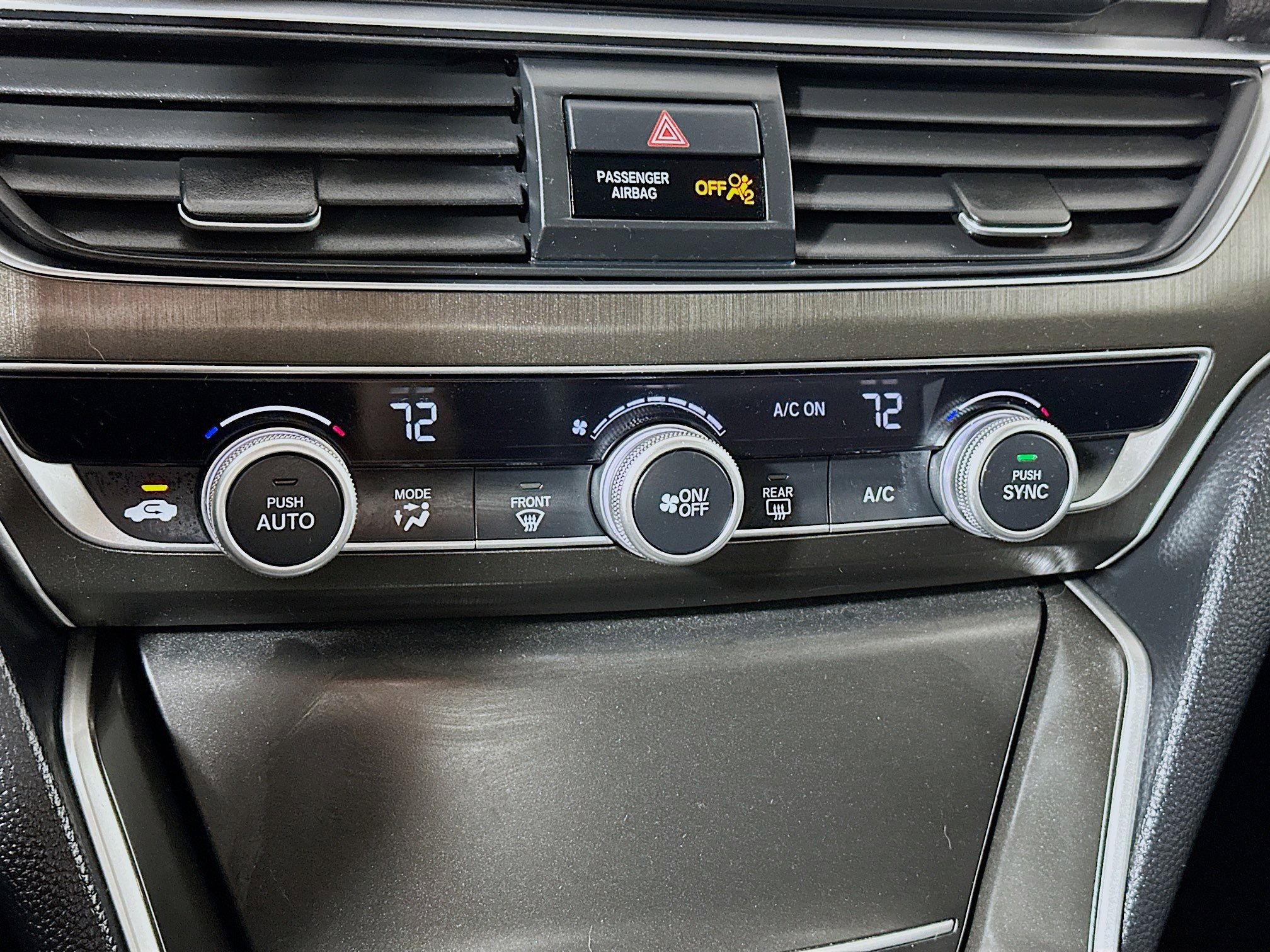 Used 2018 Honda Accord LX image 15