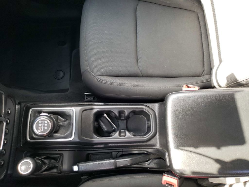 Used 2018 Jeep Wrangler Sport image 19