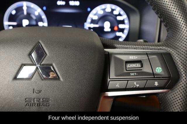 Used 2024 Mitsubishi Outlander SEL image 10