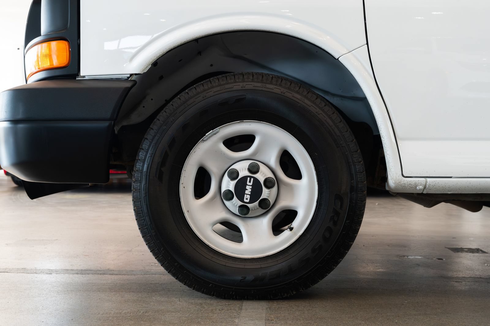 Used 2006 GMC Savana 1500 RWD image 7