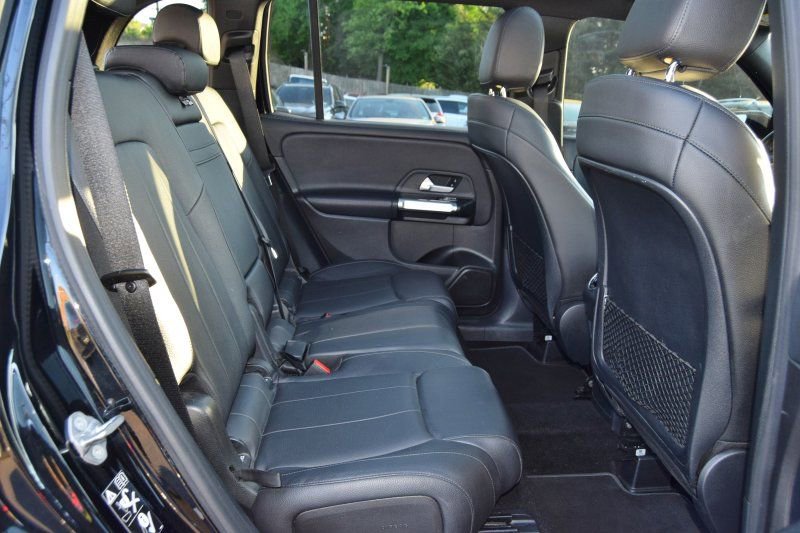 Used 2020 Mercedes-Benz GLB 250 4MATIC image 31