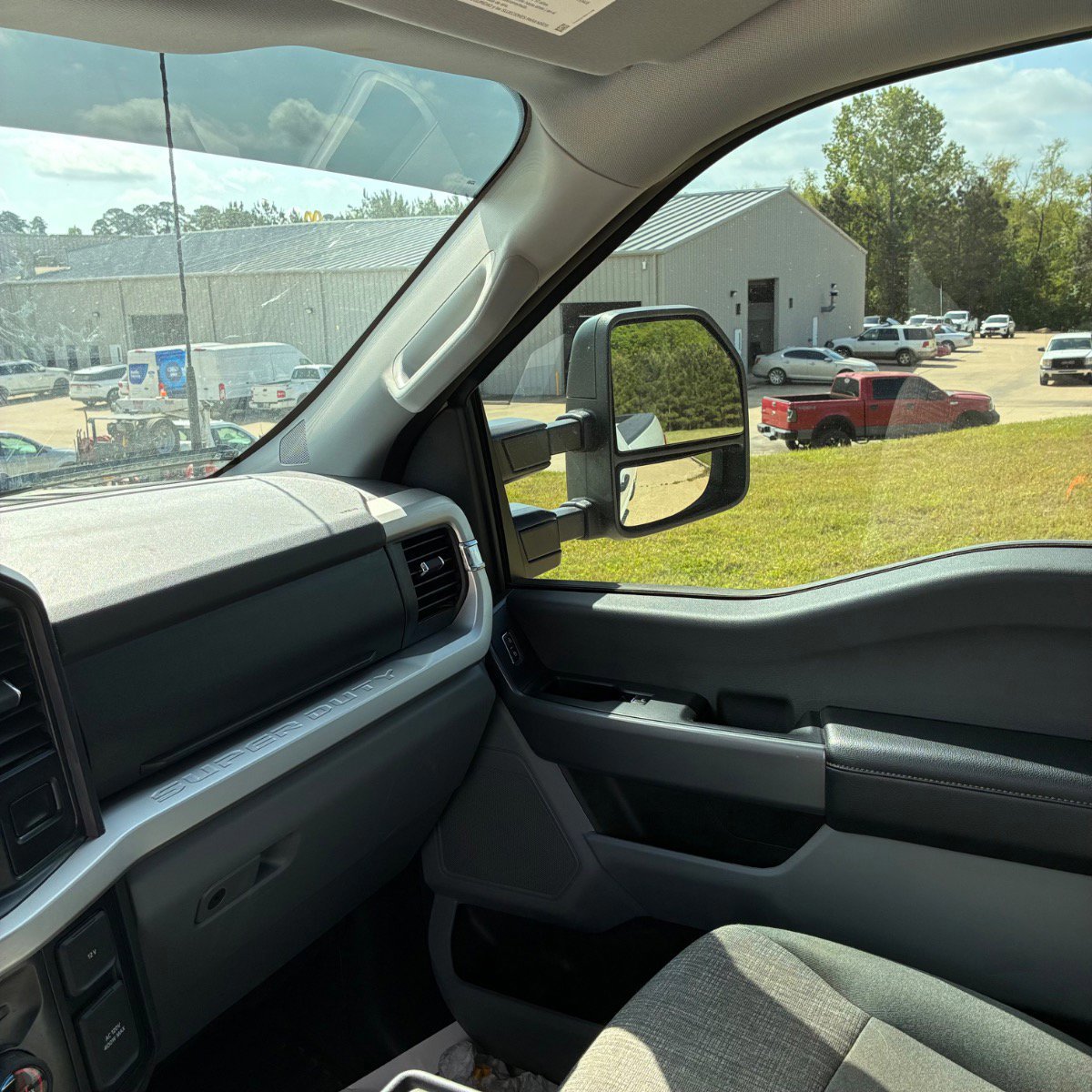Used 2024 Ford F350 XLT AWD/4WD image 18