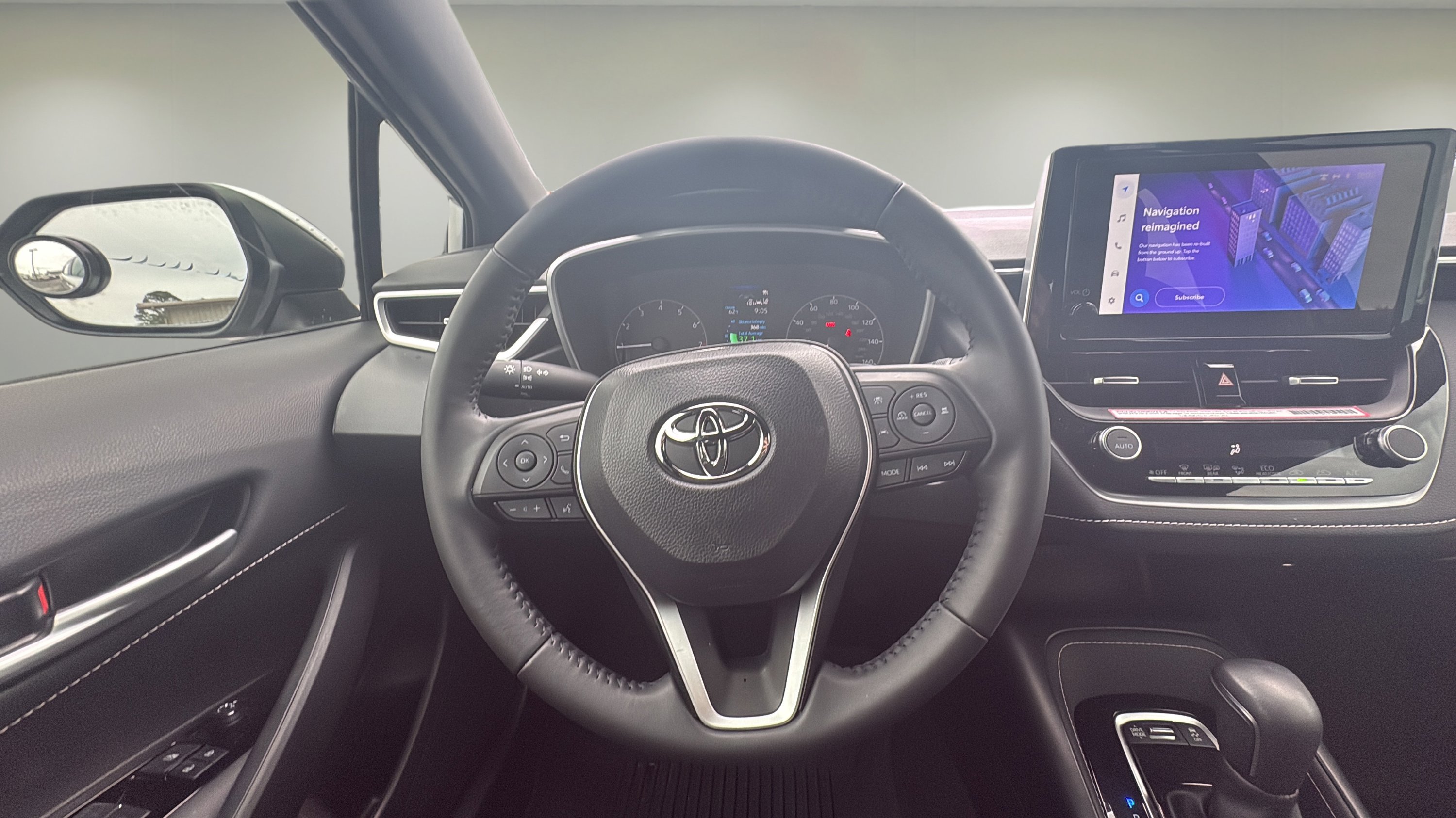 Used 2024 Toyota Corolla SE image 11