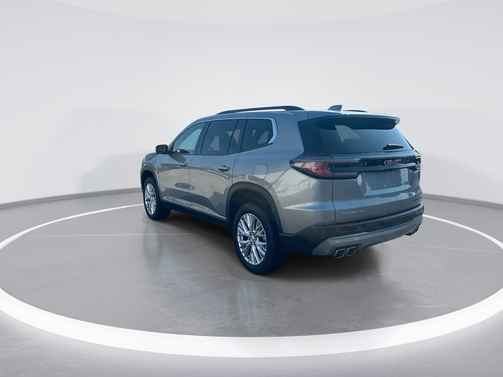 Used 2024 GMC Acadia Elevation FWD image 7