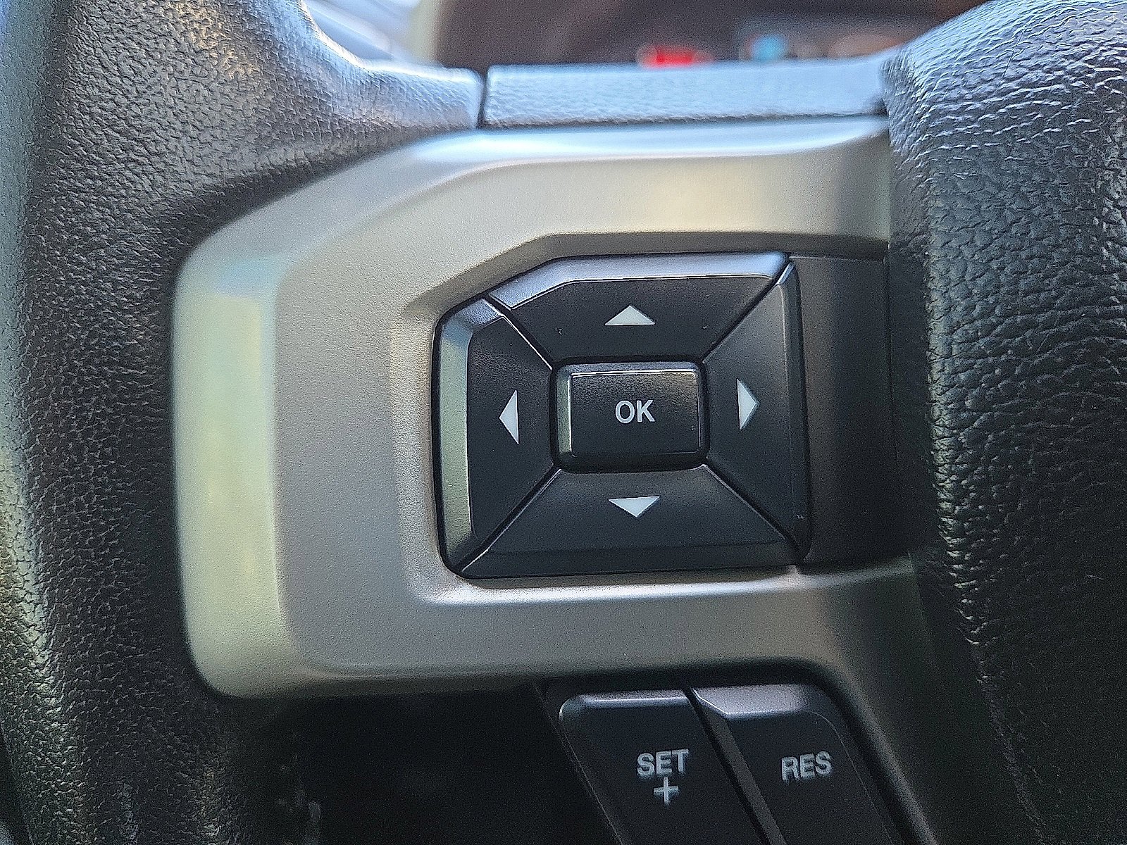 Used 2021 Ford F250 Lariat w/ Lariat Ultimate Package image 19