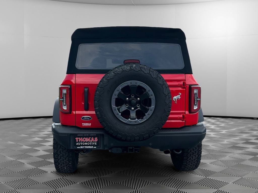 Used 2023 Ford Bronco Badlands image 6