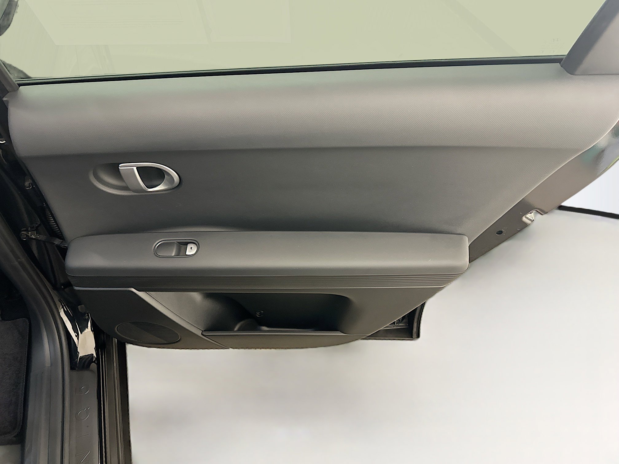 Used 2024 Hyundai Ioniq 5 SEL image 31