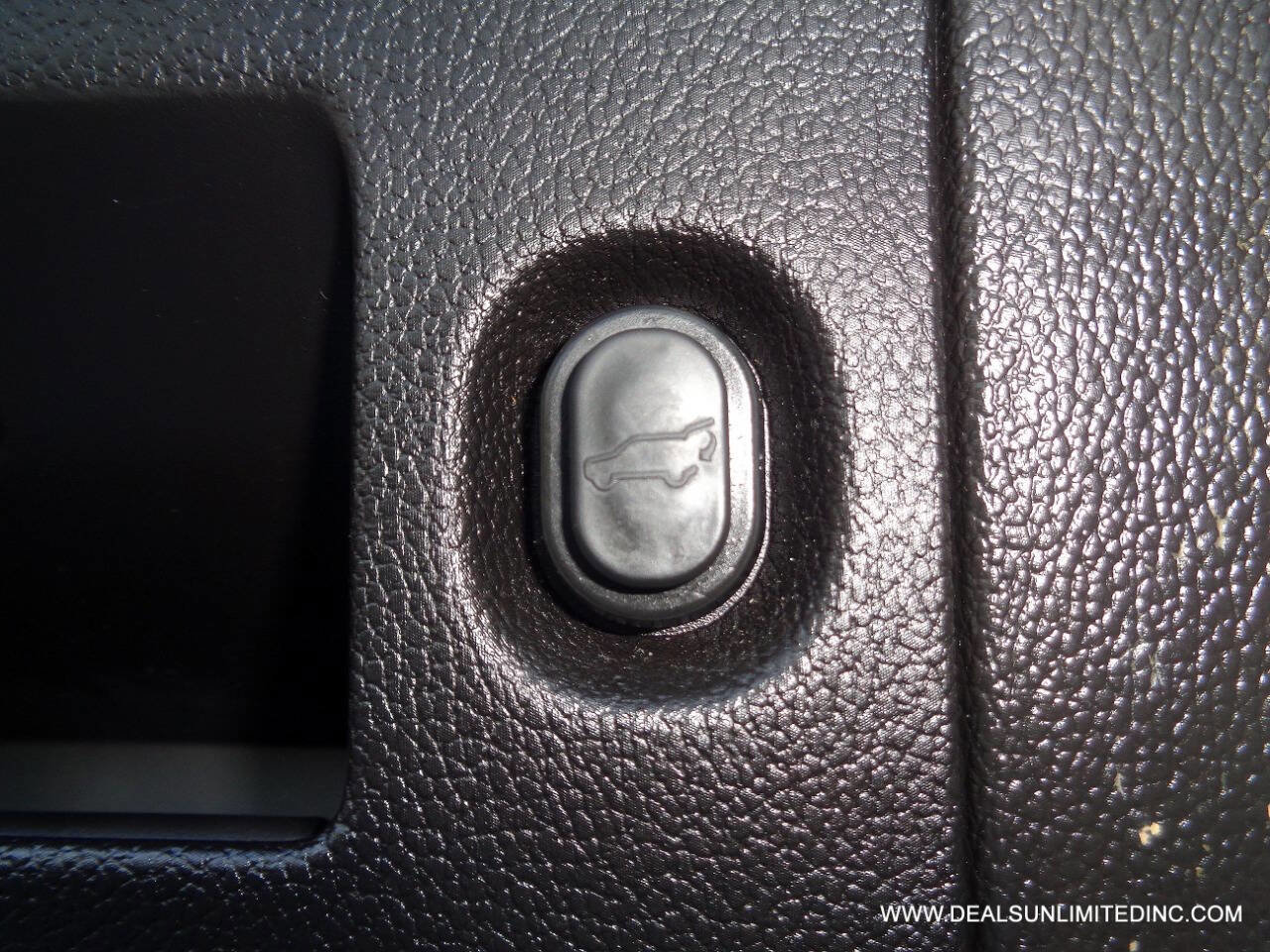 Used 2019 Chevrolet Tahoe LT AWD/4WD image 27