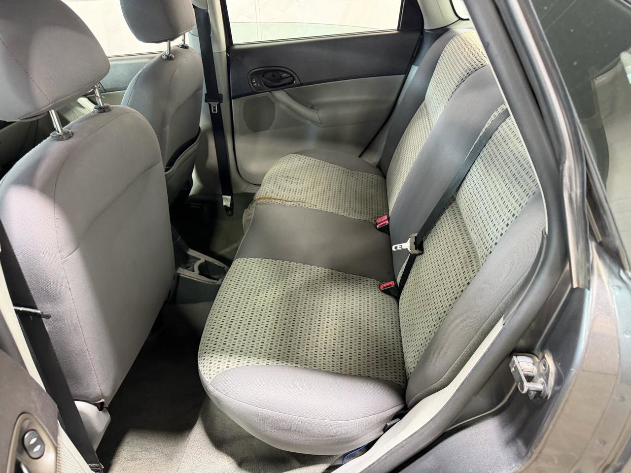 Used 2006 Ford Focus SES image 19