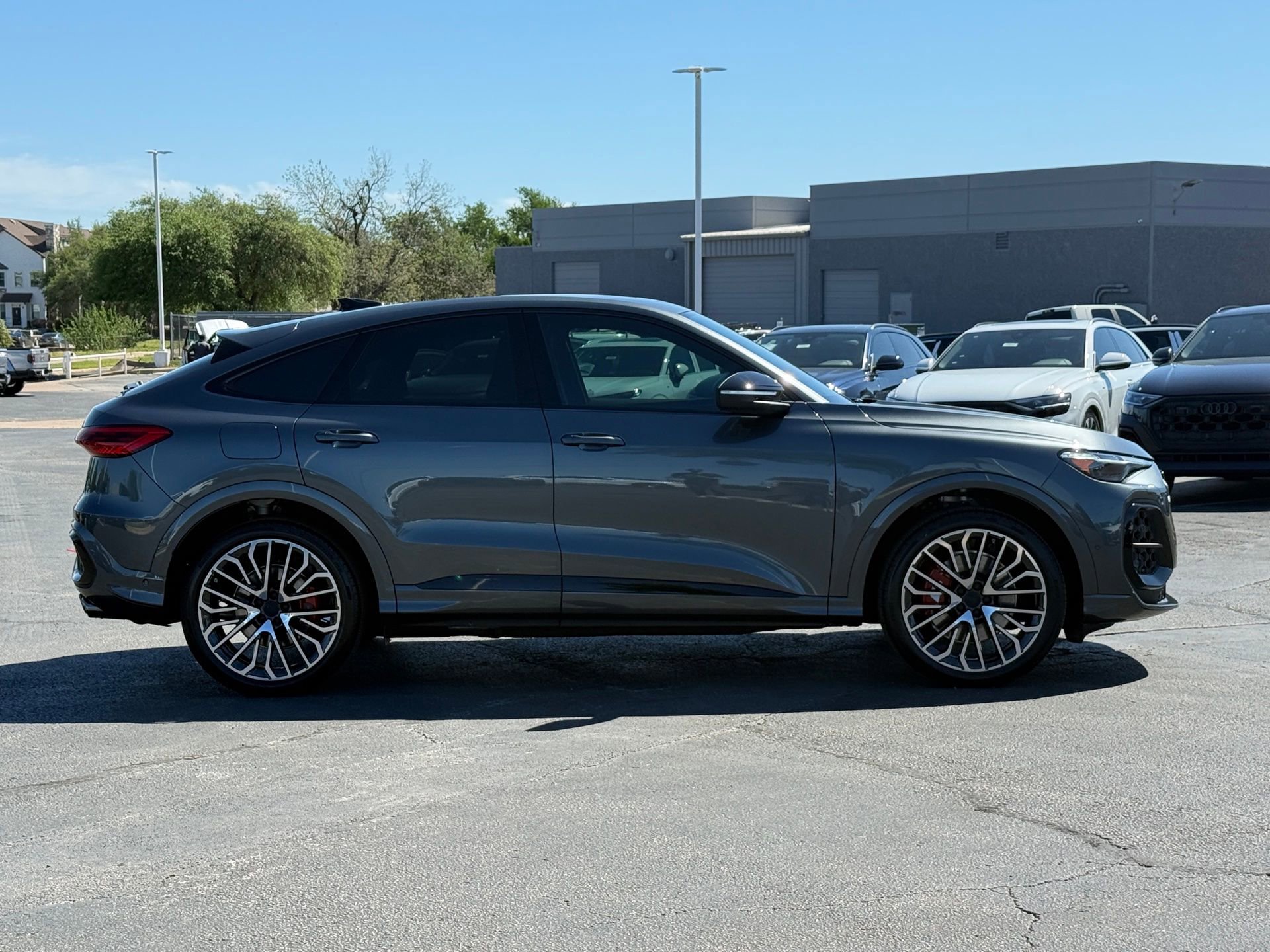 New 2026 Audi SQ5 Premium Plus image 5