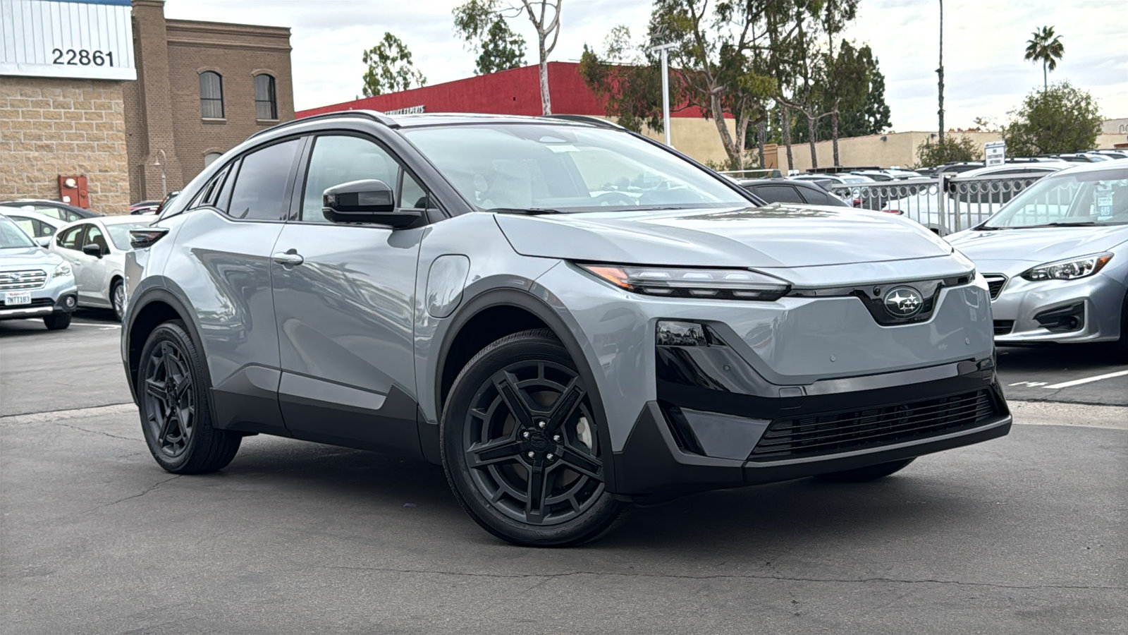 New 2027 Subaru Uncharted AWD image 2
