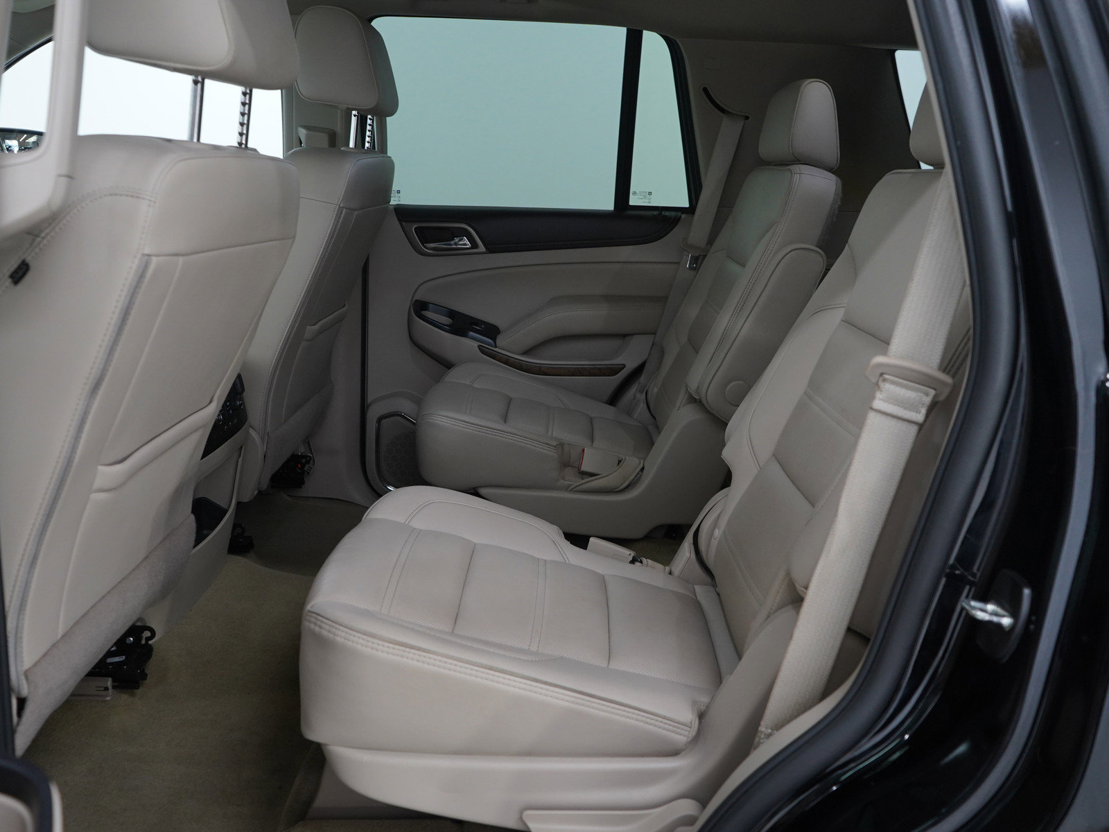 Used 2018 GMC Yukon Denali image 18