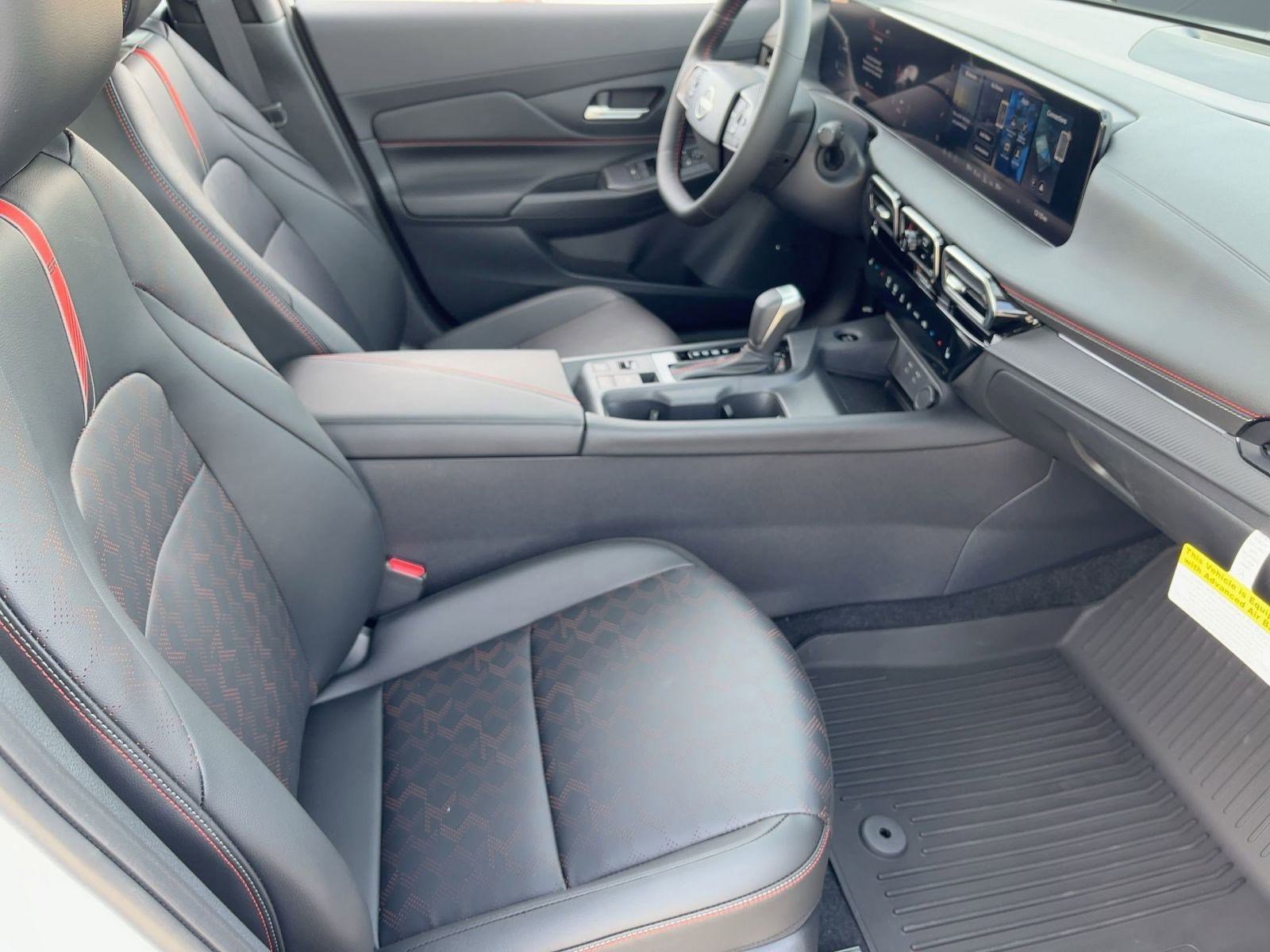 New 2026 Nissan Sentra SR w/ SR Premium Package FWD image 26