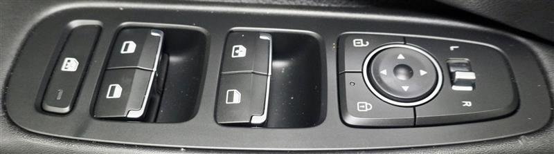 Used 2020 Hyundai Sonata SE FWD image 32