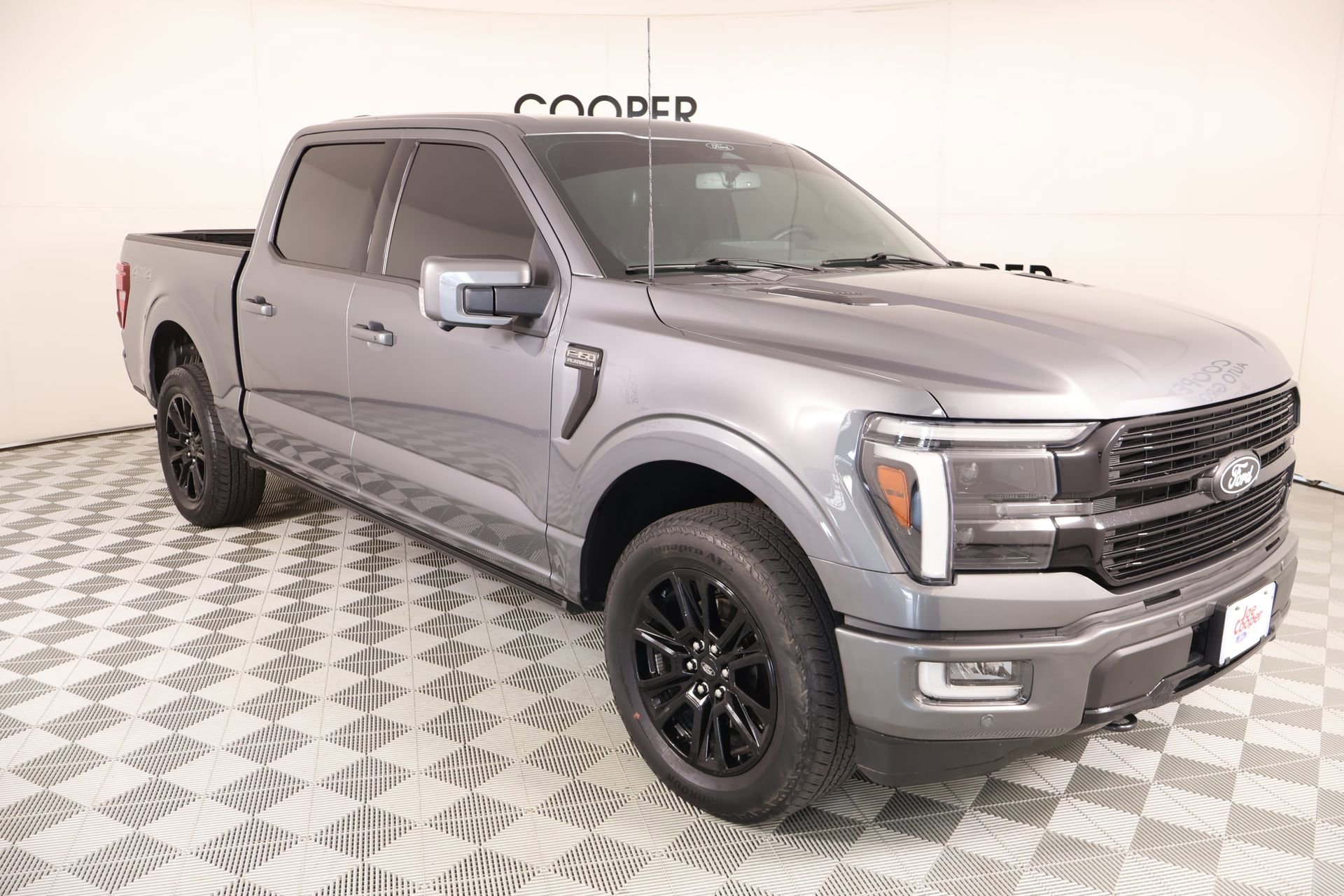 Used 2024 Ford F150 Platinum w/ Equipment Group 702A High AWD/4WD image 1
