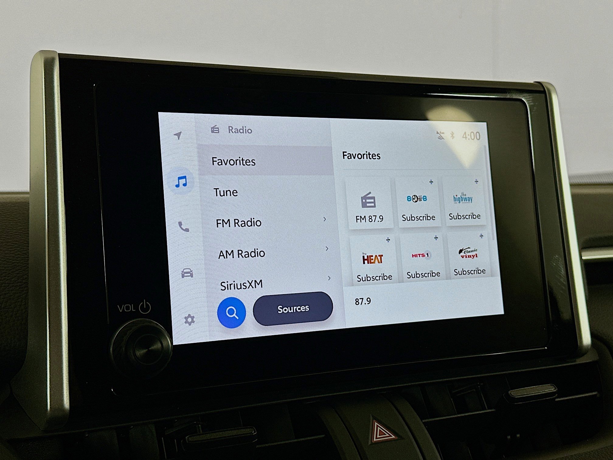 Used 2025 Toyota RAV4 LE image 21