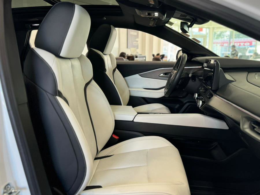 Used 2024 Acura ZDX A-Spec image 21