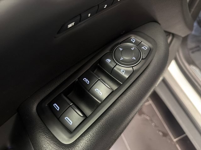 Used 2019 Cadillac XT5 Premium Luxury FWD image 11
