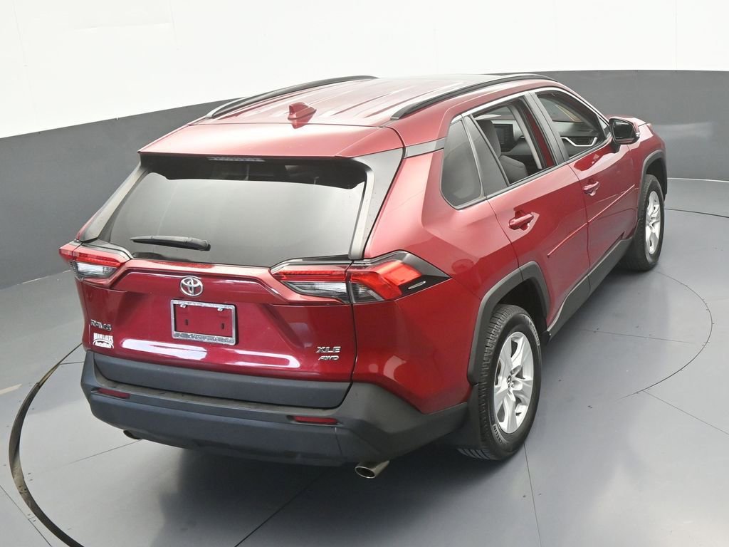 Used 2020 Toyota RAV4 XLE w/ Convenience Package image 46