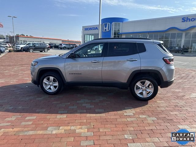 Used 2022 Jeep Compass Latitude image 33
