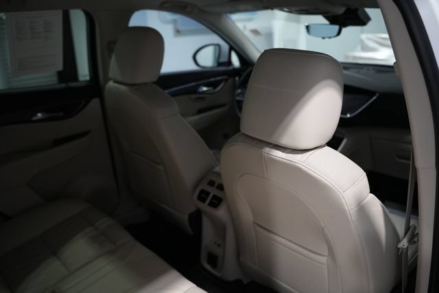 Used 2023 Buick Envision Avenir AWD/4WD image 21