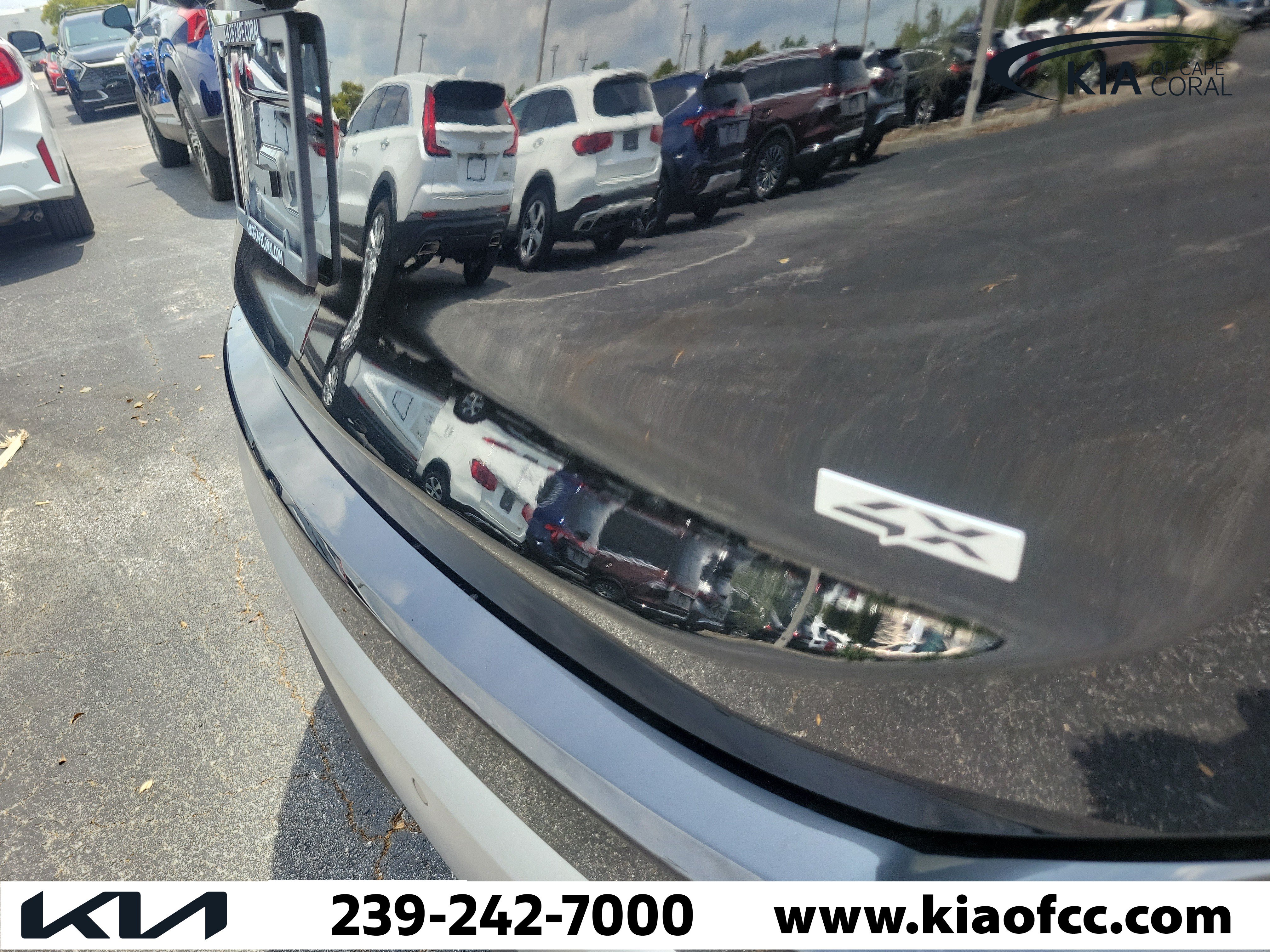 Certified 2024 Kia Telluride S w/ S Sunroof Package AWD/4WD image 8