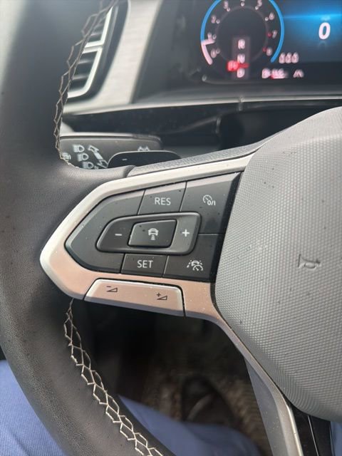 Used 2024 Volkswagen Atlas Cross Sport SE image 18