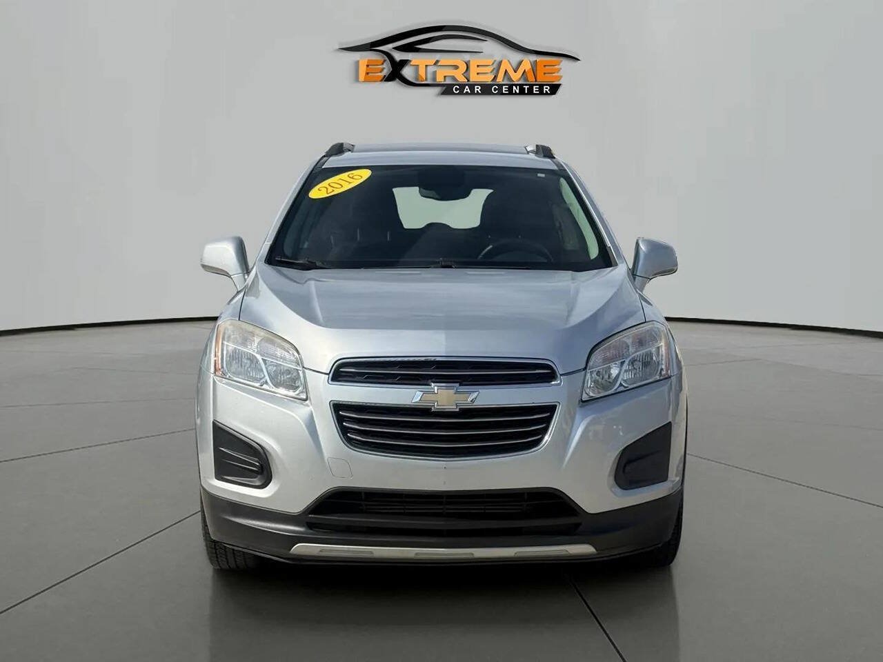 Used 2016 Chevrolet Trax LT w/ LT Sun and Sound Package AWD/4WD image 9