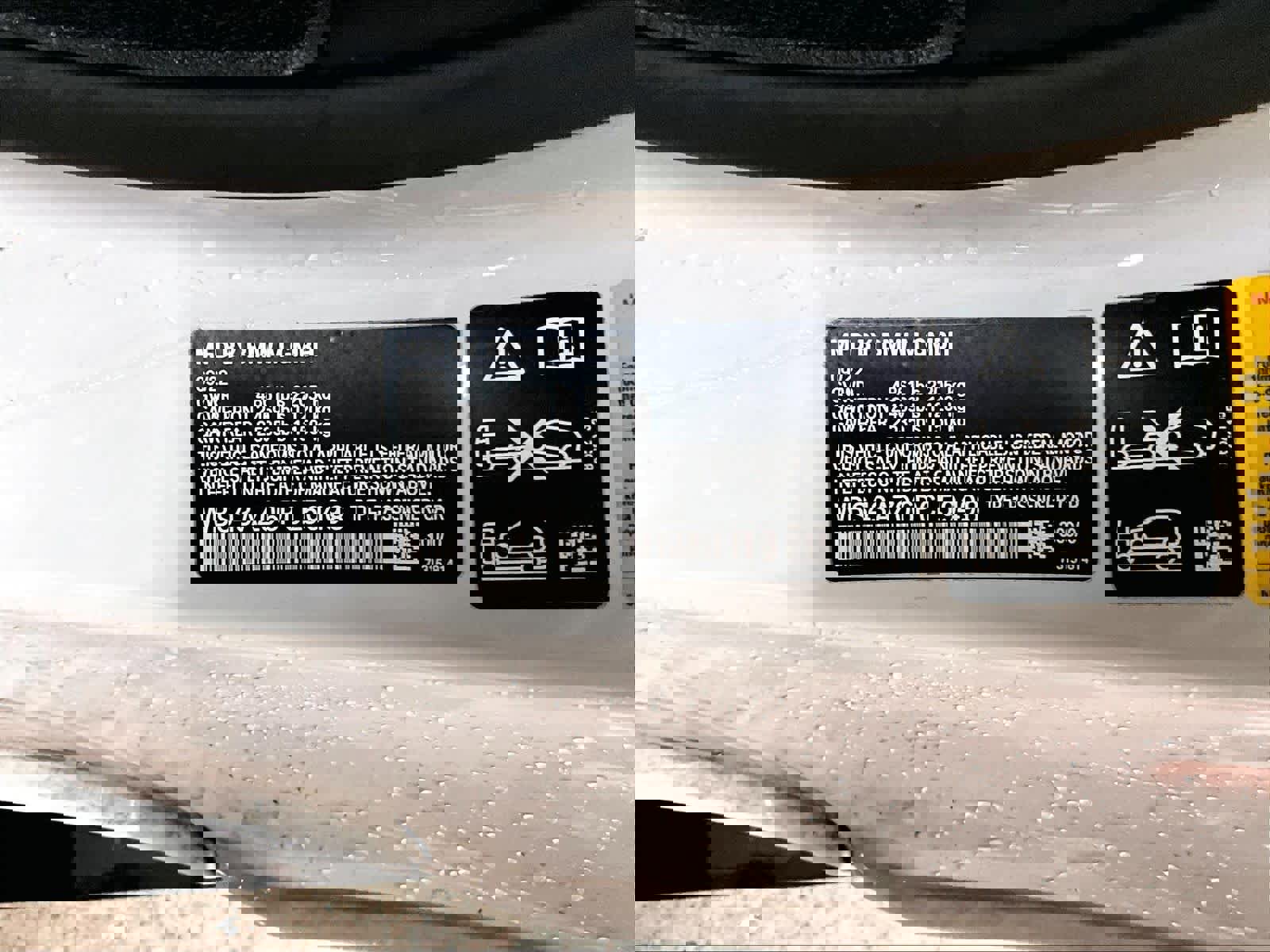 Used 2023 BMW M4 xDrive Competition image 32