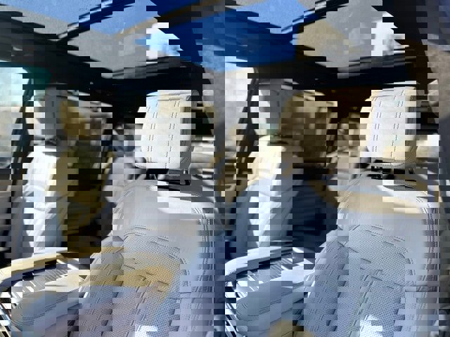 New 2026 Jeep Grand Wagoneer Summit image 12