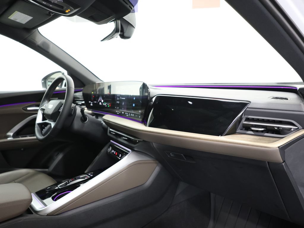 Certified 2025 Audi Q5 Premium w/ Premium Plus AWD/4WD image 23