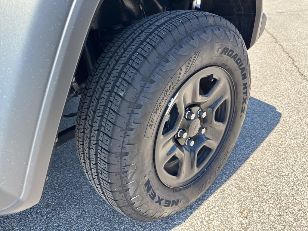 Used 2024 Jeep Wrangler Unlimited Sport AWD/4WD image 47