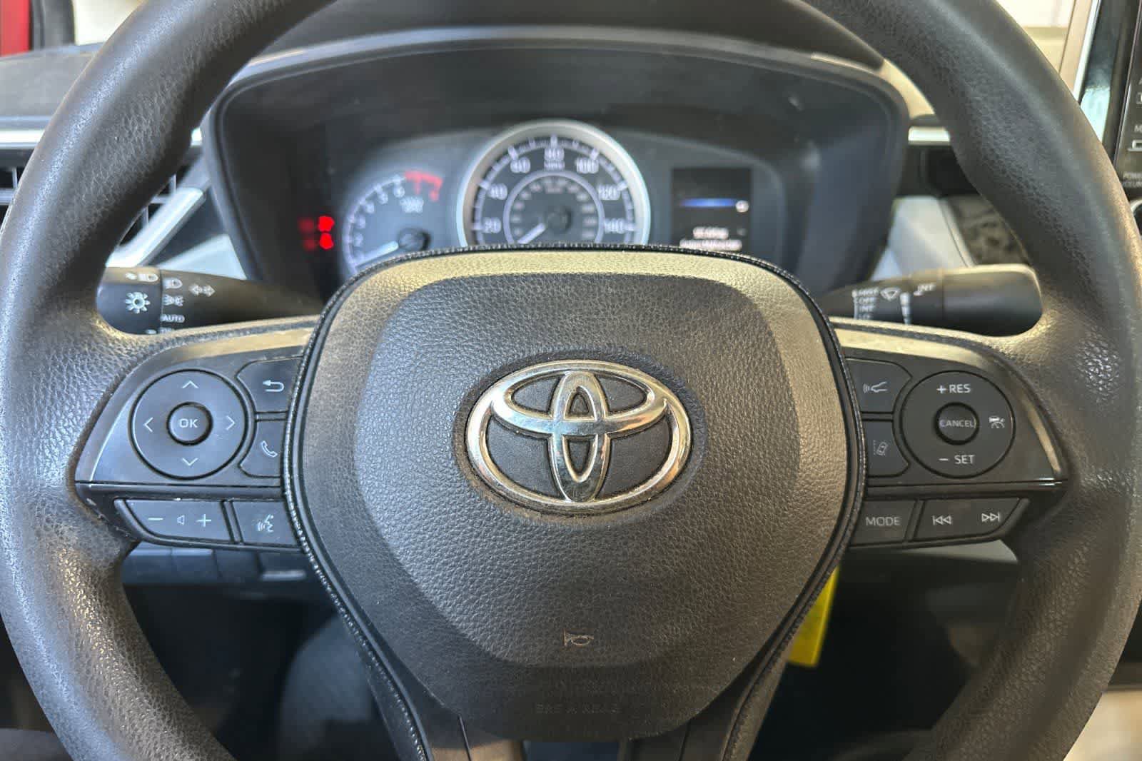 Used 2021 Toyota Corolla LE w/ Body Protection Package (TMS) FWD image 21