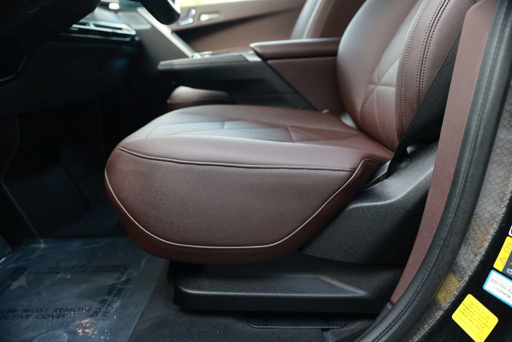 Used 2025 BMW iX M60 AWD/4WD image 22