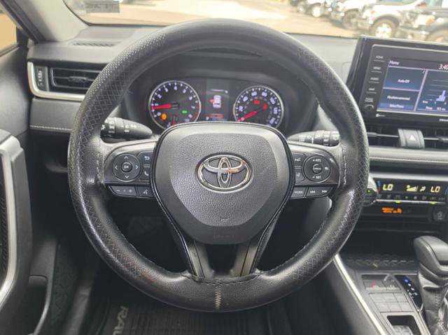 Used 2020 Toyota RAV4 XLE w/ All Weather Liner Package AWD/4WD image 20