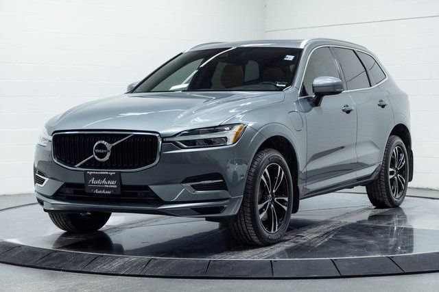 Used 2018 Volvo XC60 T8 Momentum image 6