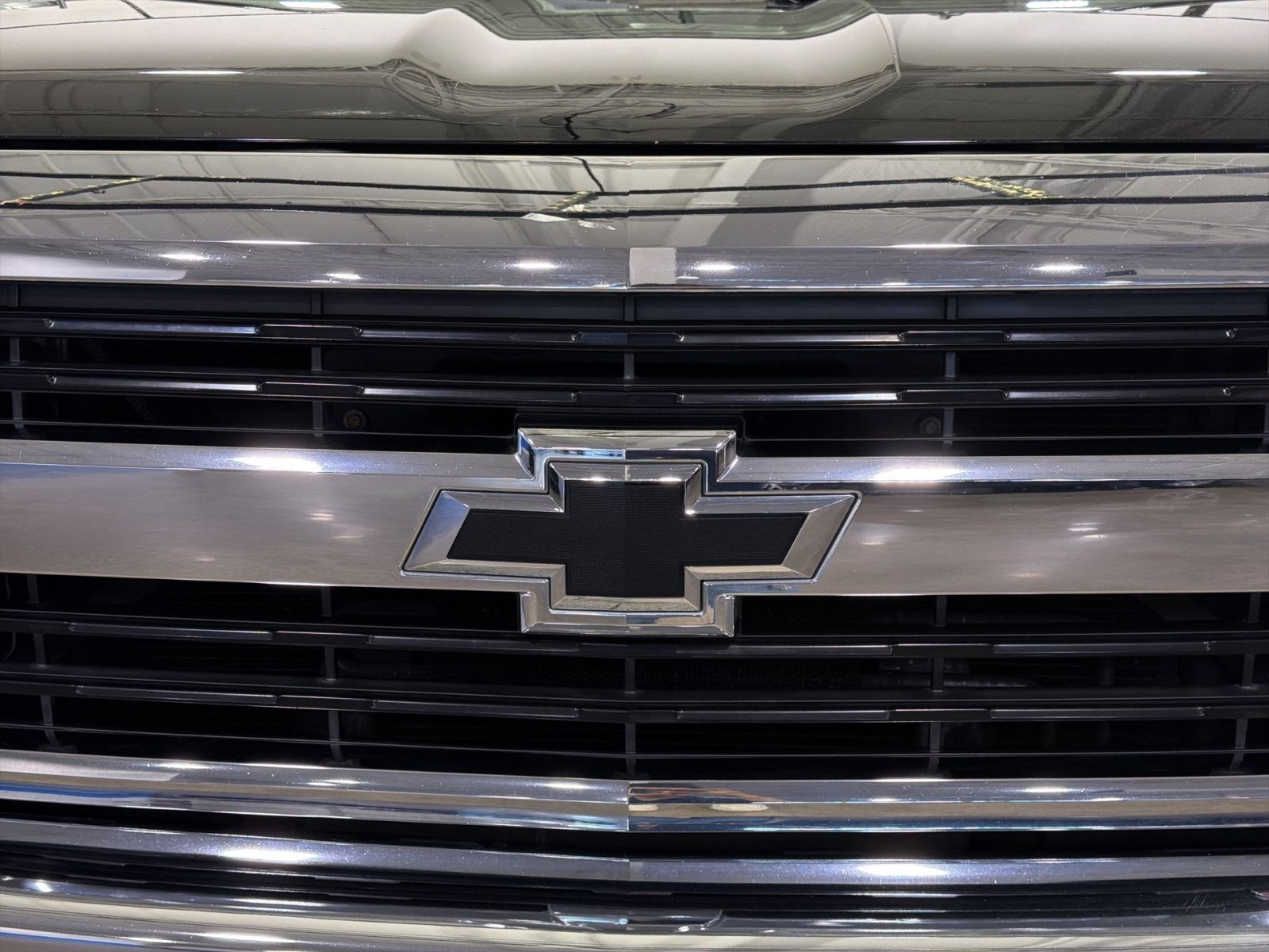 Used 2016 Chevrolet Silverado 2500 LTZ w/ LTZ Plus Package AWD/4WD image 12