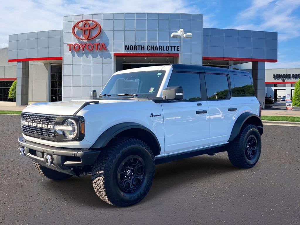 Used 2024 Ford Bronco Wildtrak AWD/4WD image 5