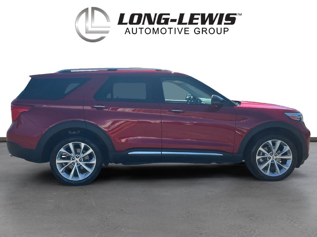 Certified 2023 Ford Explorer Platinum w/ Class IV Trailer Tow Package AWD/4WD image 8