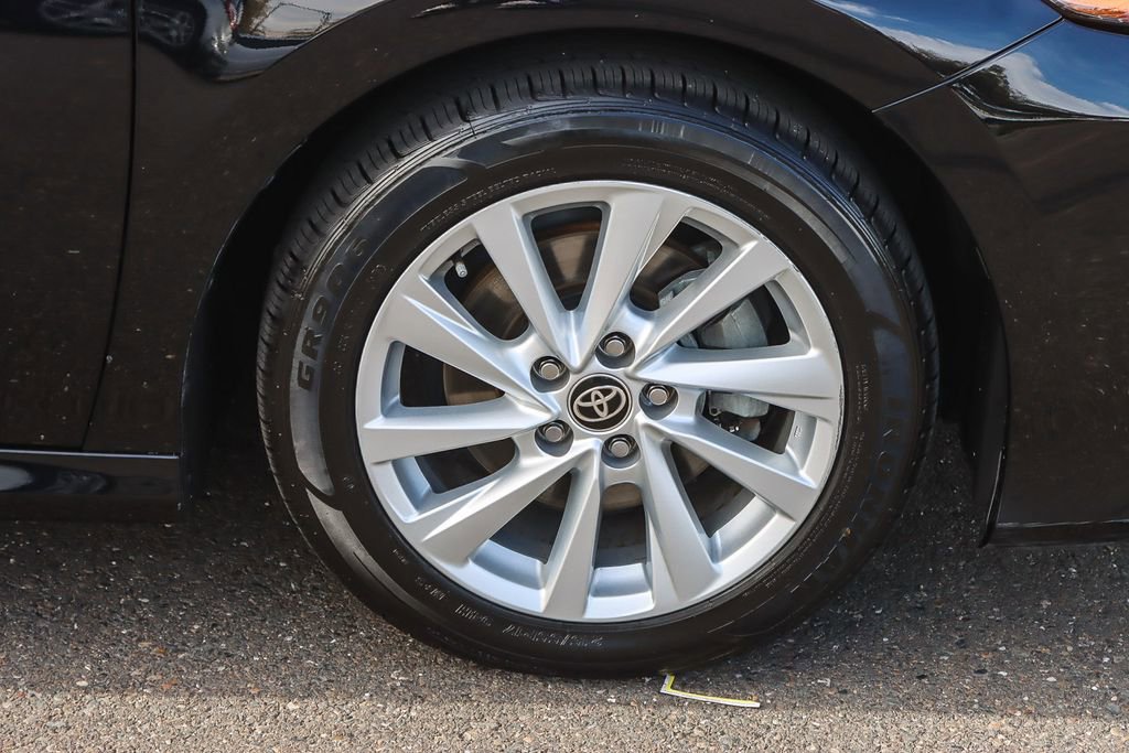 Used 2023 Toyota Camry LE image 14