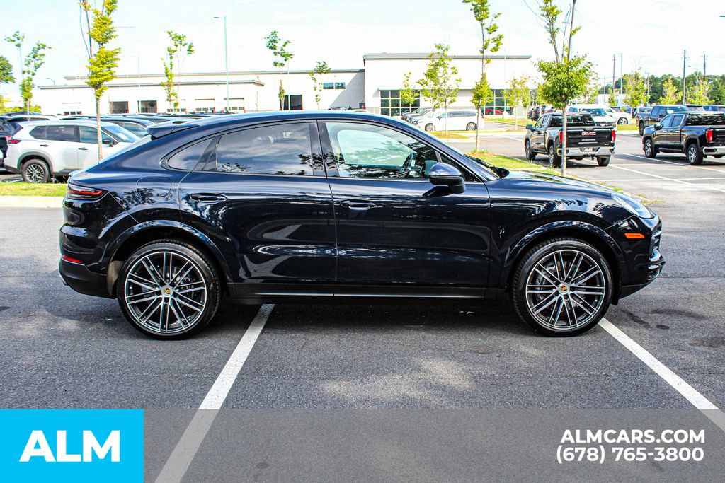 Used 2023 Porsche Cayenne Coupe w/ Premium Package AWD/4WD image 8