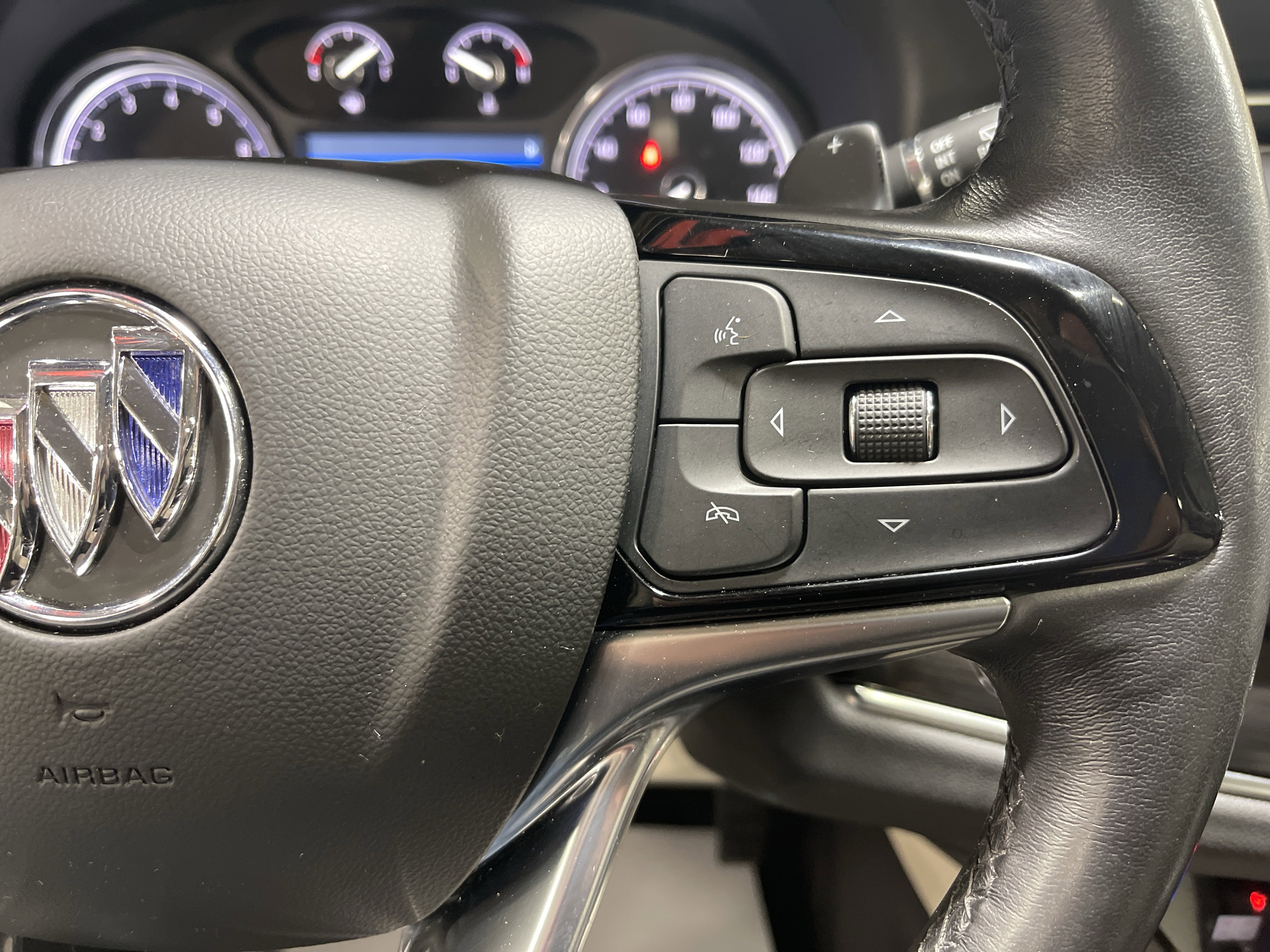 Used 2023 Buick Enclave Essence w/ Trailering Package, 5000 lbs. image 20