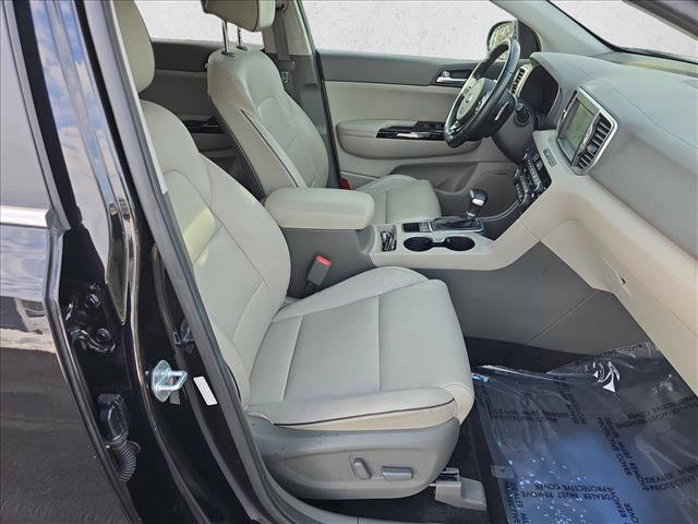 Used 2017 Kia Sportage SX image 10