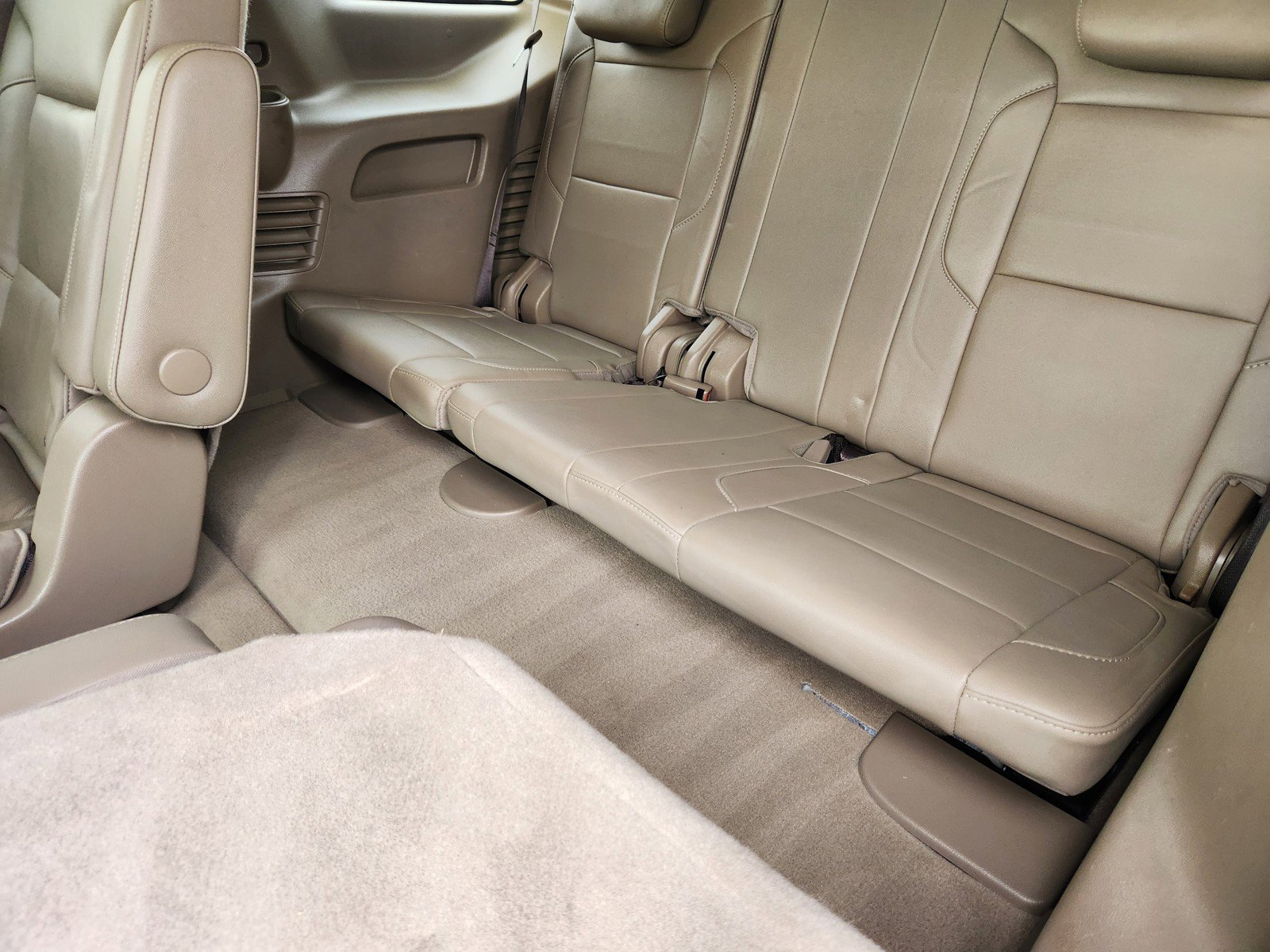 Used 2019 Chevrolet Tahoe LT image 13