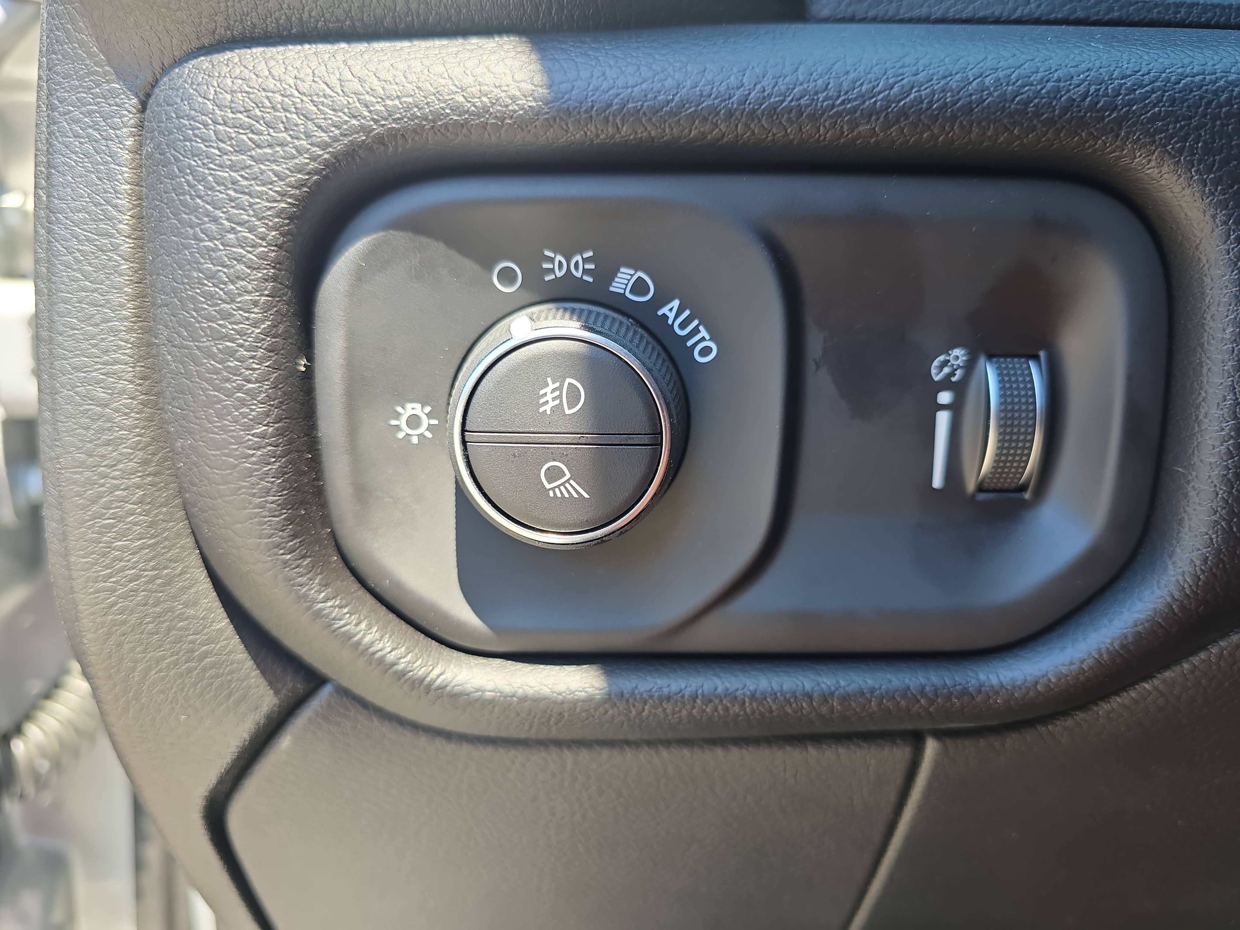 Used 2026 RAM 2500 Big Horn AWD/4WD image 25