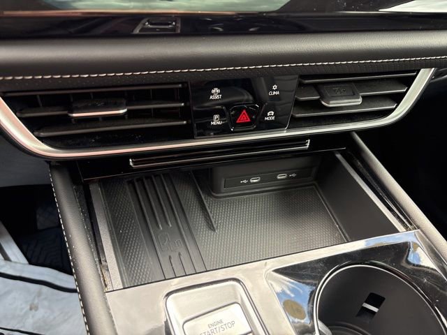 Certified 2025 Volkswagen Atlas SEL AWD/4WD image 24