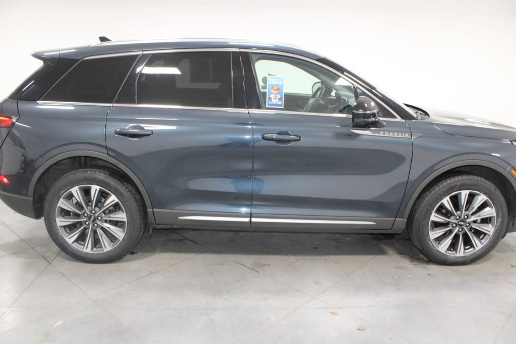 Used 2022 Lincoln Corsair Reserve w/ Equipment Group 201A AWD/4WD image 11