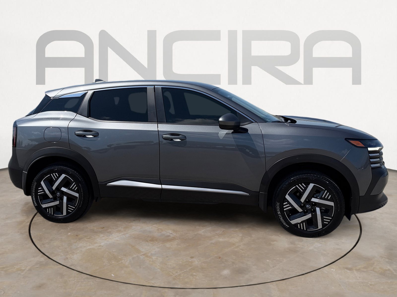 Used 2025 Nissan Kicks SV FWD image 13