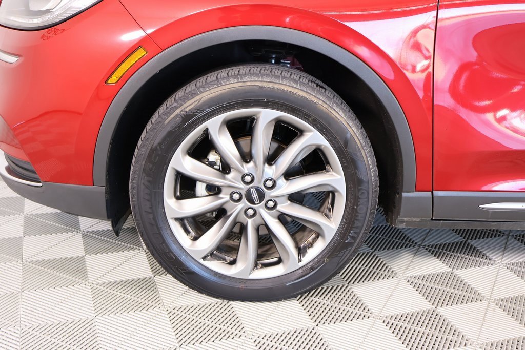 Used 2021 Lincoln Corsair AWD w/ Premium Package image 19